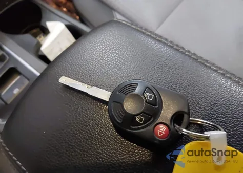 2018 Ford Escape Se z USA, uszkodzony, nr VIN 1FMCU0GD2JUA08620